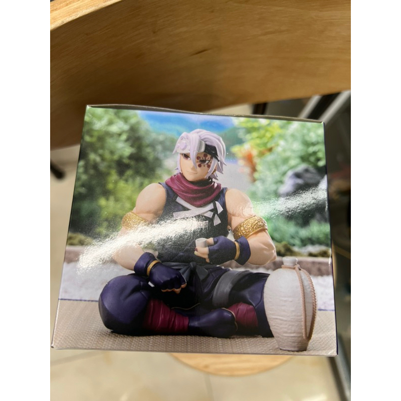 Mô hình kimetsu no yaiba chính hãng Nhật Bản: Âm trụ uzui tengen cực đẹp trai