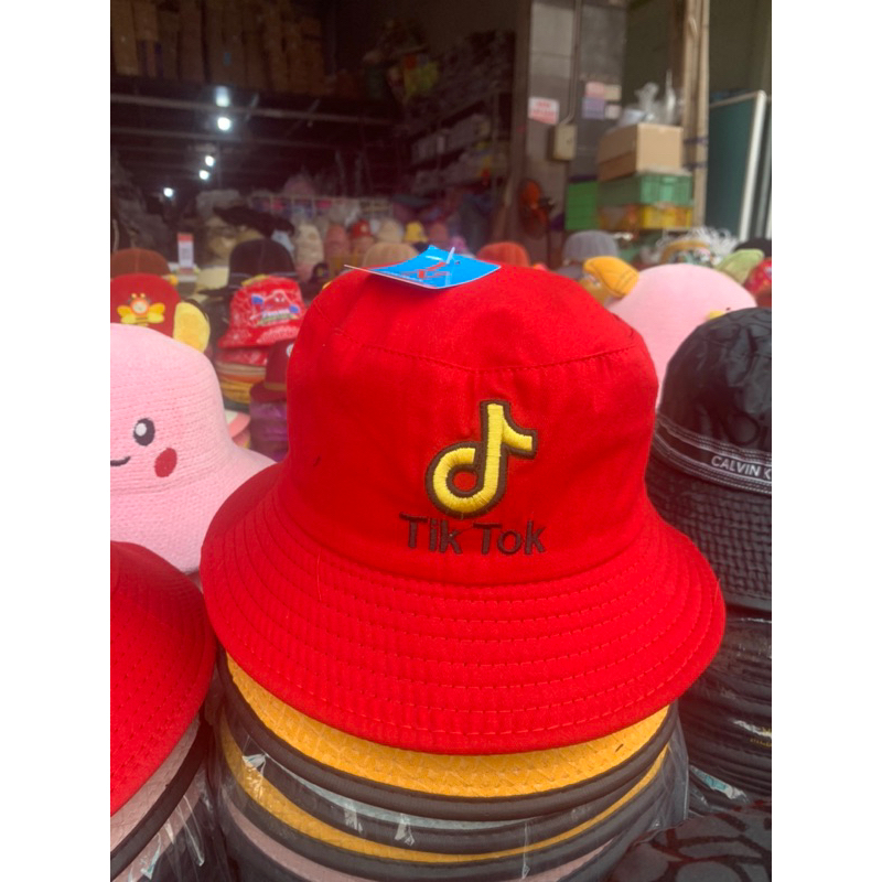 Mũ nữ giá 69k