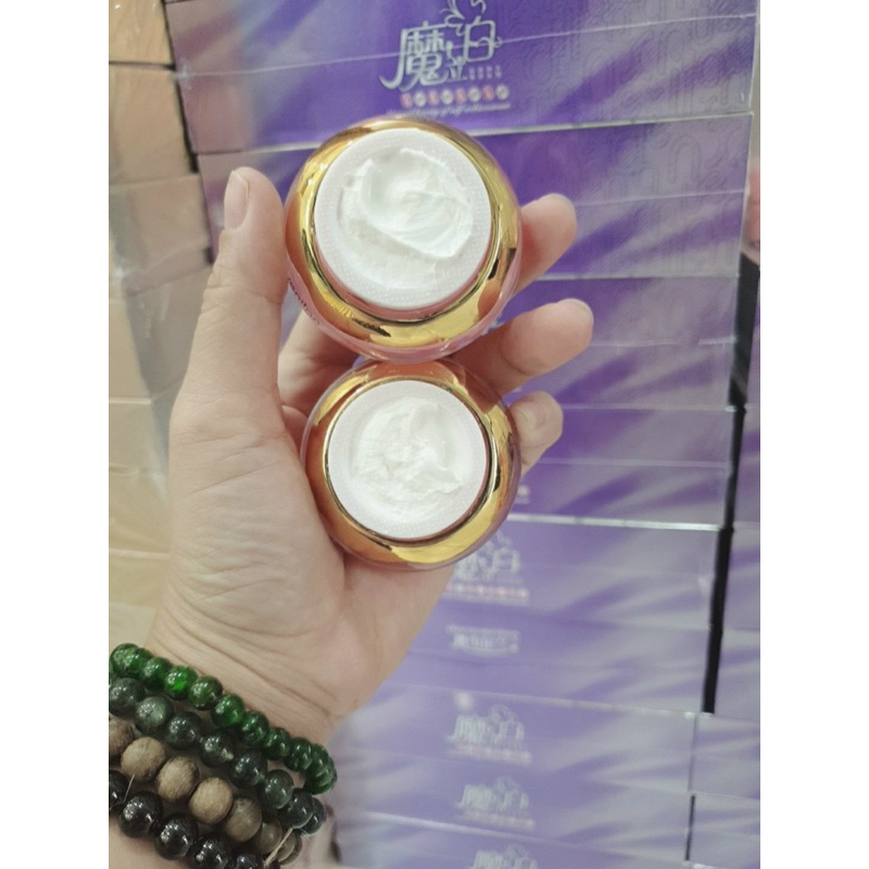 Tách lẻ kem ngày Hoàng Cung màu hồng