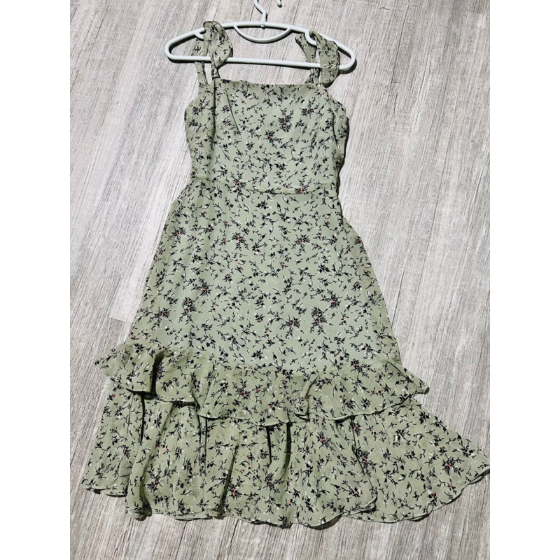 Thanh lý váy dây maxi OLV size S