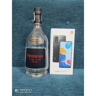 VỎ CHAI RƯợU NGOẠI HENNESSY đèn, [NEW 90%]