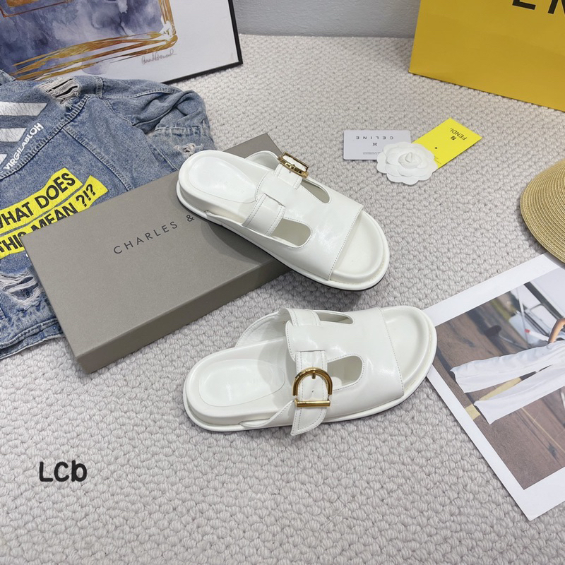 Dép lê cn.k quai cài khuy bản mới nhất siêu xinh