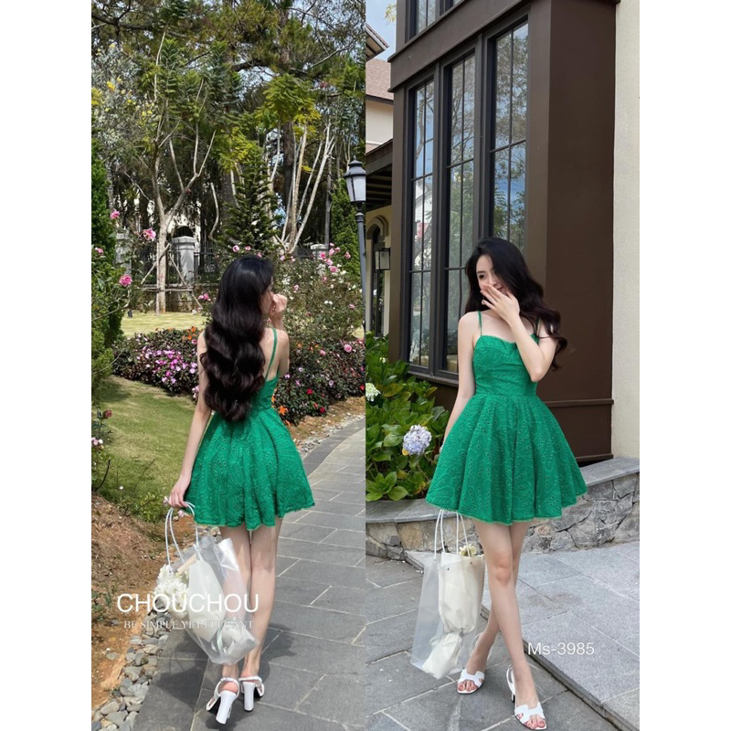 Đầm 2 dây có mút y hình