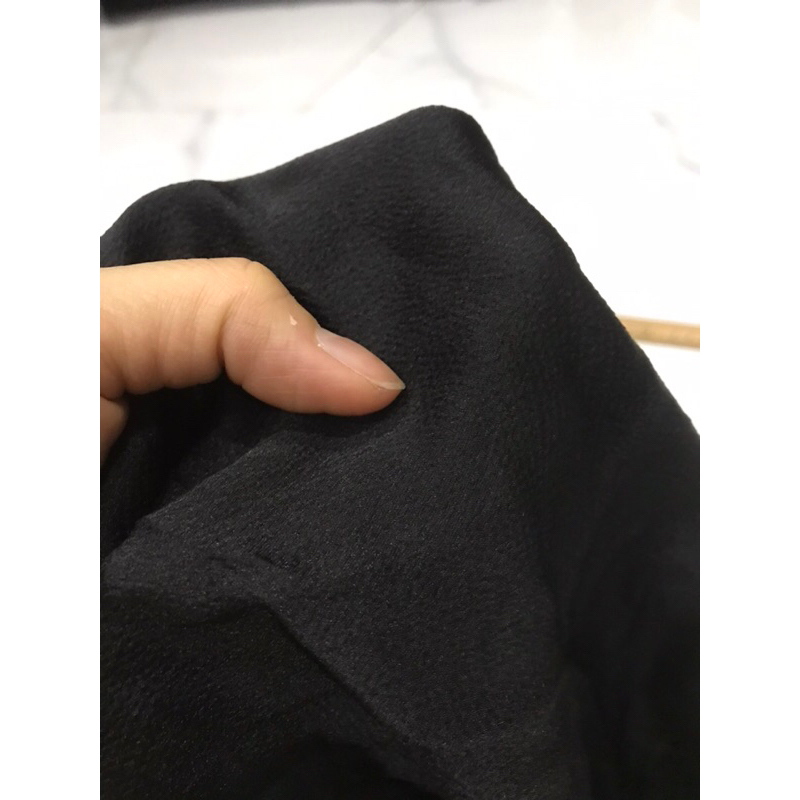 Vải thun cát Nhật màu đen co dãn dày vừa mềm rũ may đầm váy ,quần áo kiểu thời trang