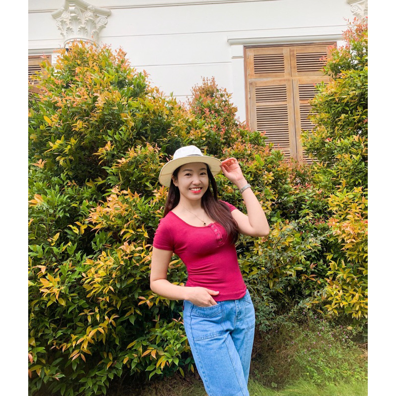 quần áo chốt trên live