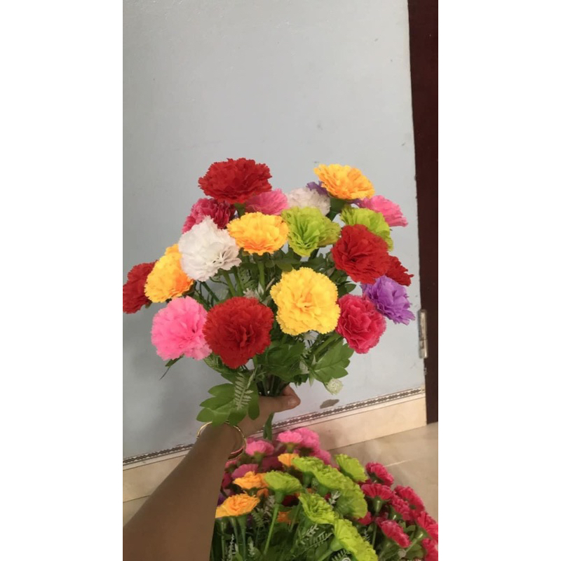 Cụm hoa trang trí