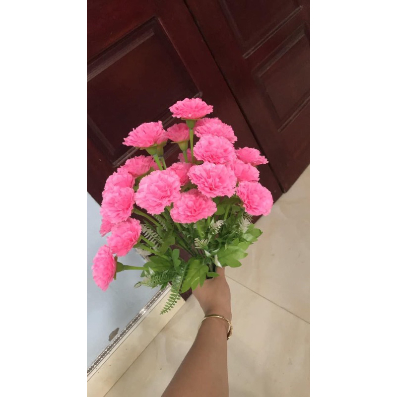 Cụm hoa trang trí