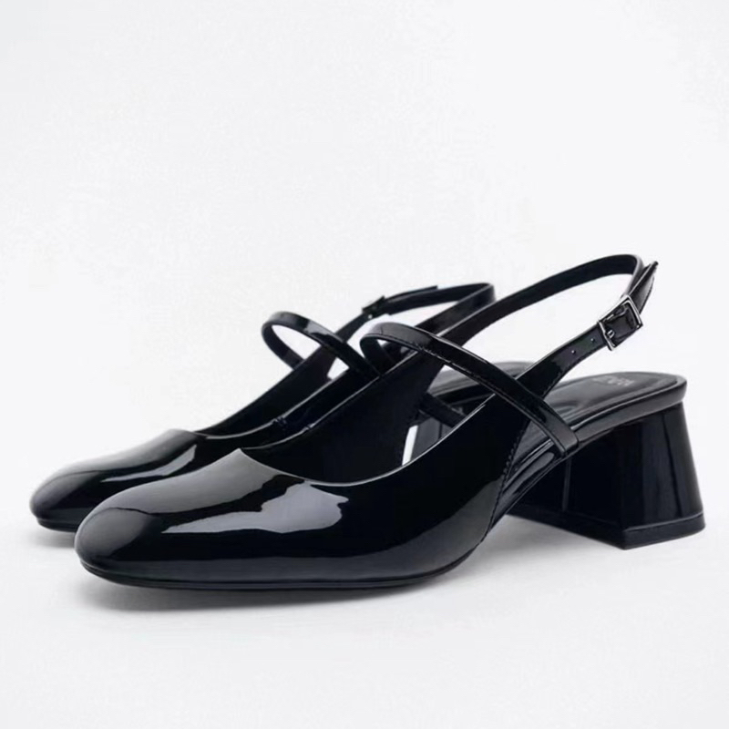 ORDER 🌿 ZR Giày gót vuông mũi tròn da trơn kem và đen