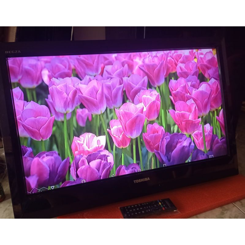 [TIVI Toshiba 32"TREO TƯỜNG Tặng kèm bộ bat treo tường] Tivi Toshiba 32" Full Phụ Kiện Cần Thanh Lý