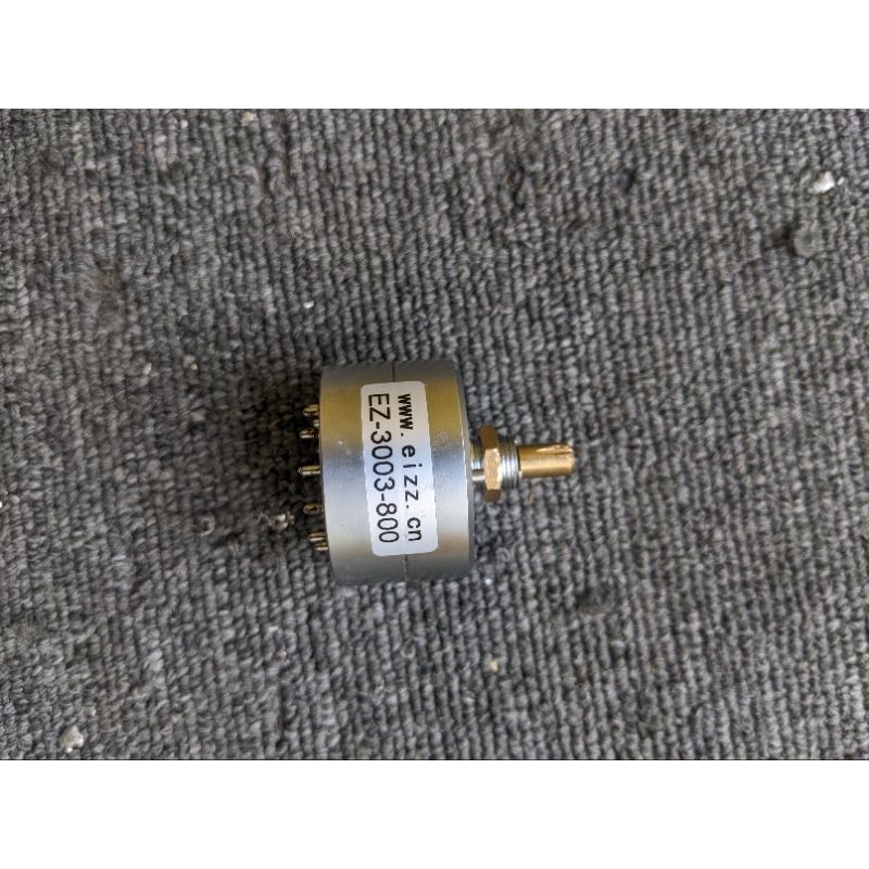 Selector EIZZ 3 vào 1 ra used