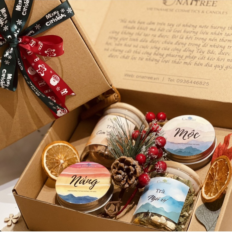 Set quà nến thơm tặng giáng sinh OnaTree