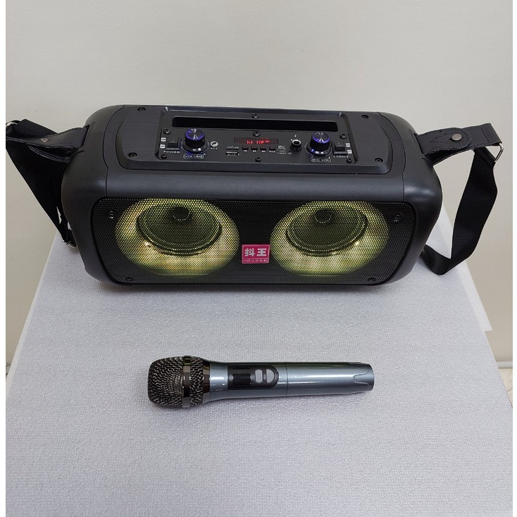 Loa Karaoke Bluetooth Kèm 1 Micro Không Dây Hát Cực Hay