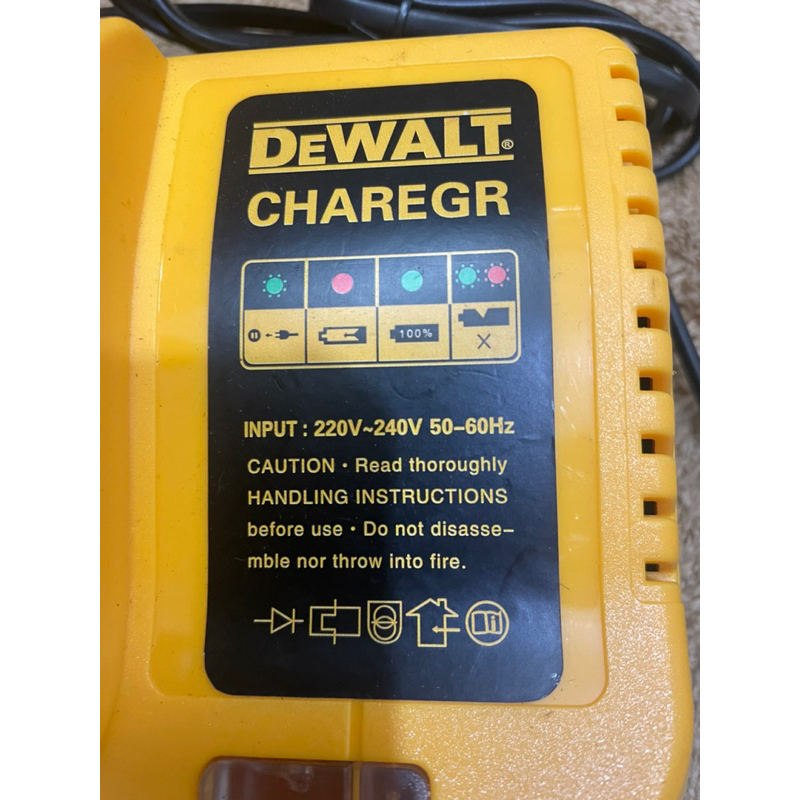 Sạc pin, đế sạc cho khoan pin Dewalt 16.8v 21v 24v