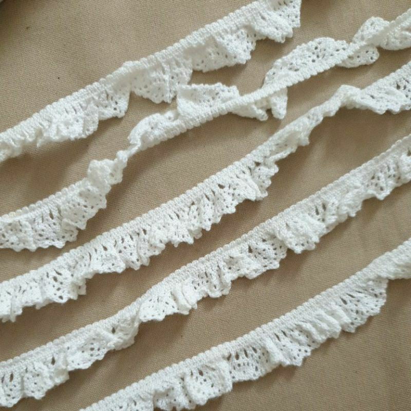 Ren cotton nhún bèo co giãn 1,5cm 10m/22k