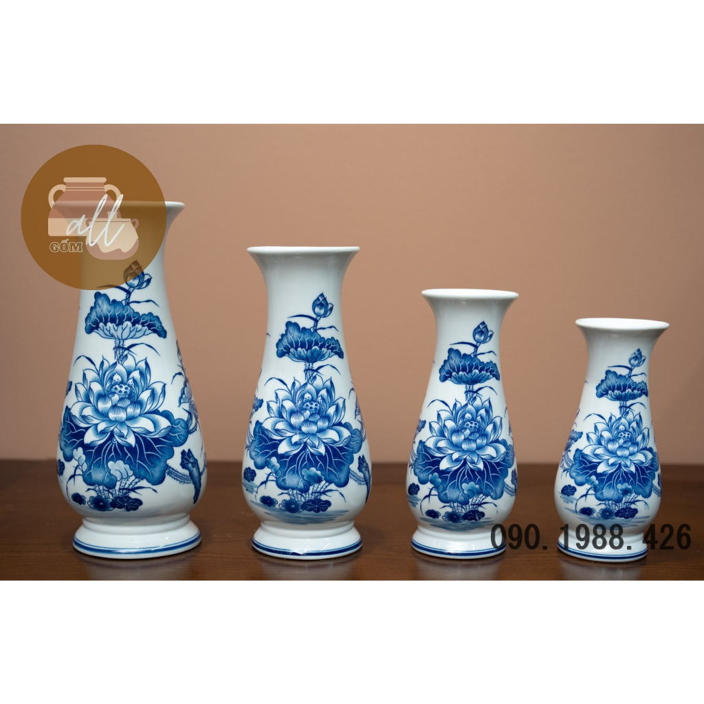 Lọ hoa phong thủy bày bàn thờ cúng gia tiên dáng huệ vẽ sen men trắng sứ Bát Tràng loại đẹp