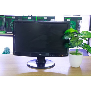 Màn hình lcd 19inh lg 1943se và màn hp w1907