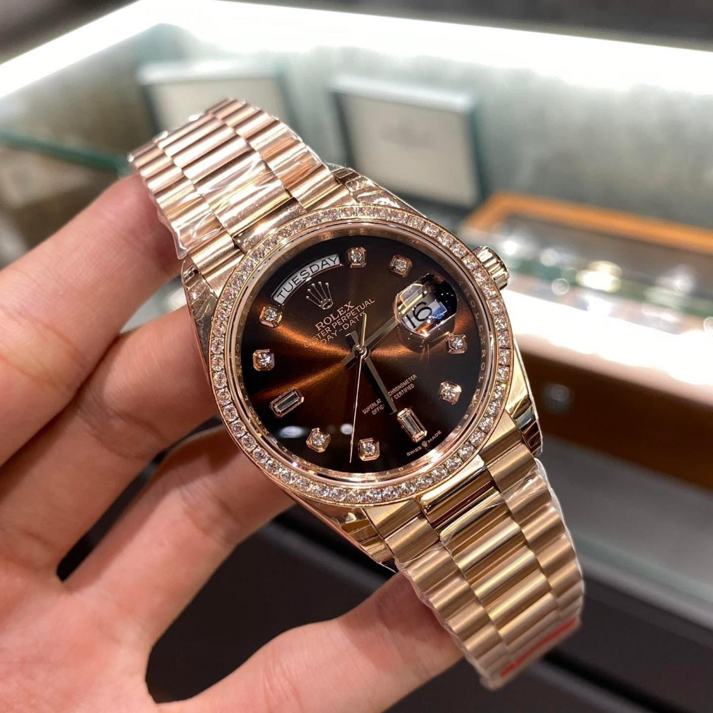 Đồng Hồ Cơ Nam Rolex Day Date R053D Dây Kim Loại Vàng Hồng Lịch Ngày Thứ Đính Đá Chống Nước Cao Cấp - Nâu