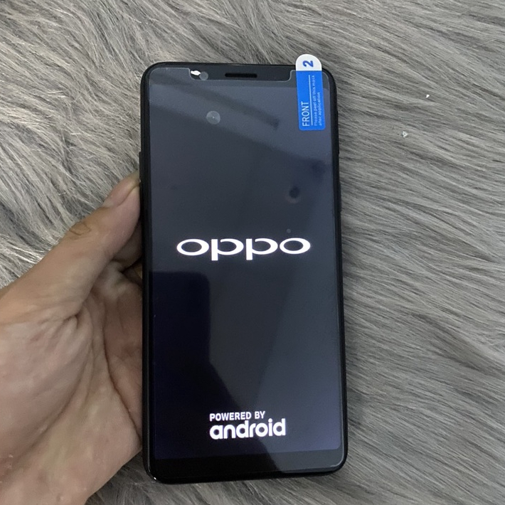 Điện thoại VlV0 y75 bảo mật vân tay cảm ứng siêu mượt