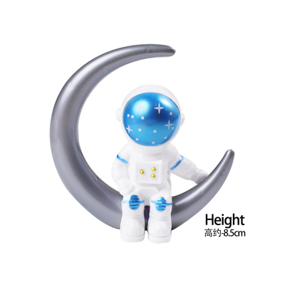 Mô hình Phi hành gia - phụ kiện trang trí bánh kem ,bánh sinh nhật