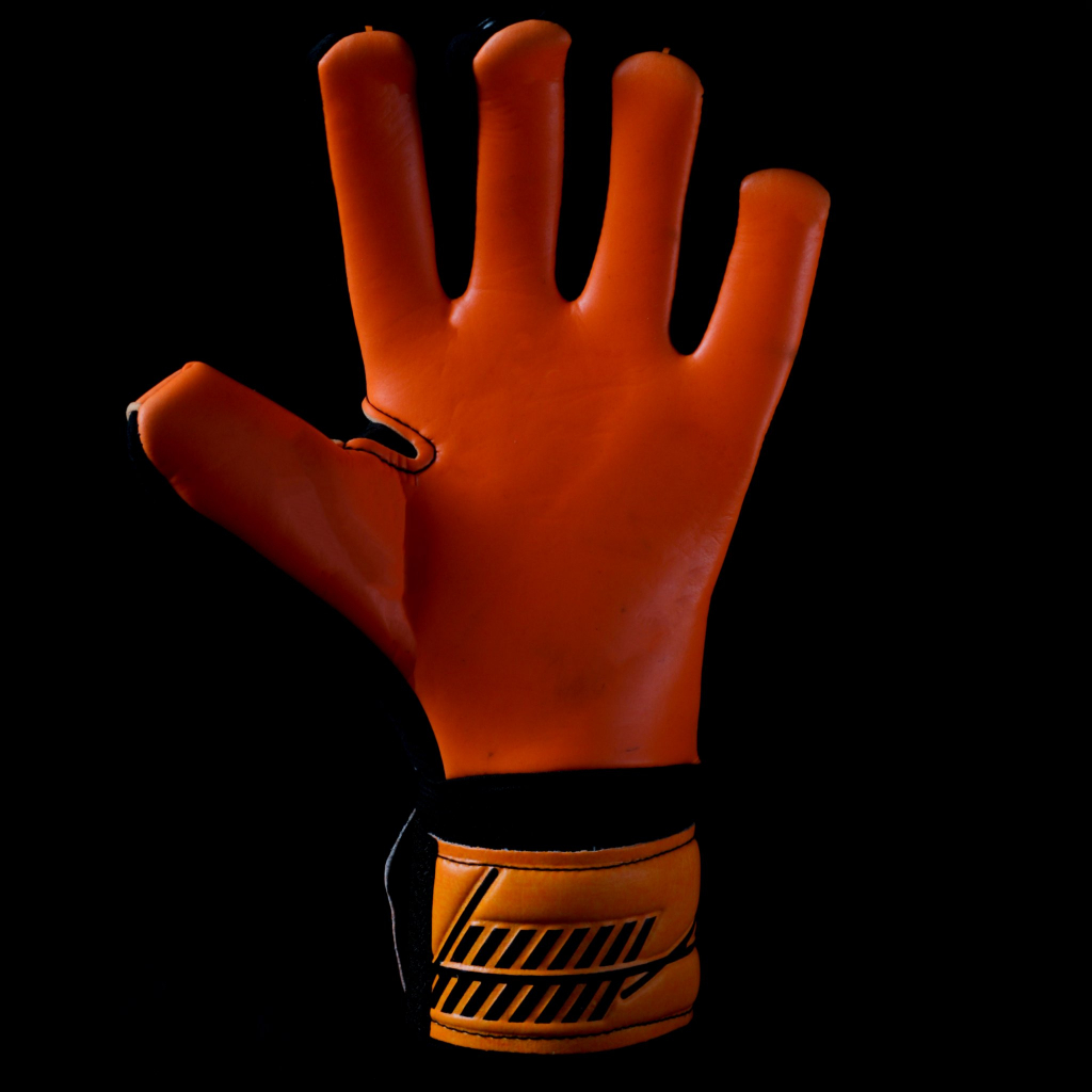 Găng tay thủ môn có xương GKVN Bền - Cam