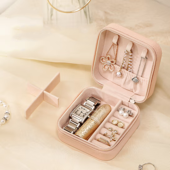 Hộp đựng trang sức nhiều ngăn CDE Small Pink Jewelry Box hộp đựng bọc da - Kích thước 10x10x5cm