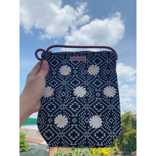 Túi đeo chéo thổ cẩm C/Doodeehandmade