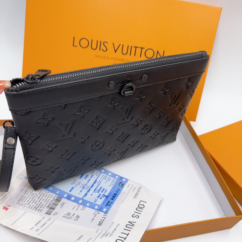 Túi Lv CLUTCH hàng fullbox