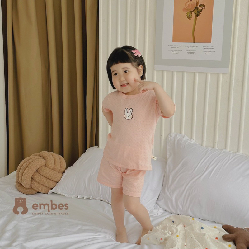 Bộ quần áo cotton thông hơi hoạ tiết thỏ xinh cho bé