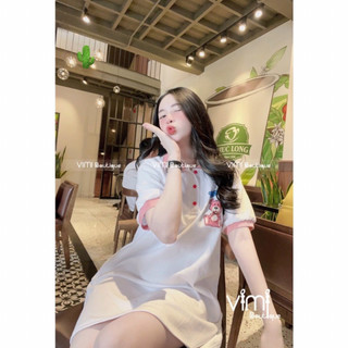 Đầm polo thun tici trắng dáng suông in gấu dâu hồng tay ngắn phong cách nàng thơ PC