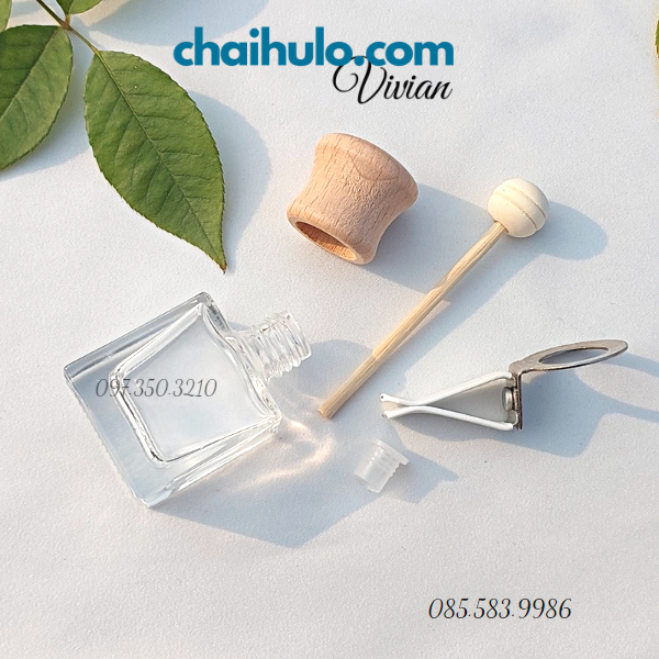 HÀNG MỚI VỀ -  Lọ Đựng Tinh Dầu Kẹp Cửa Gió Điều Hòa Xe