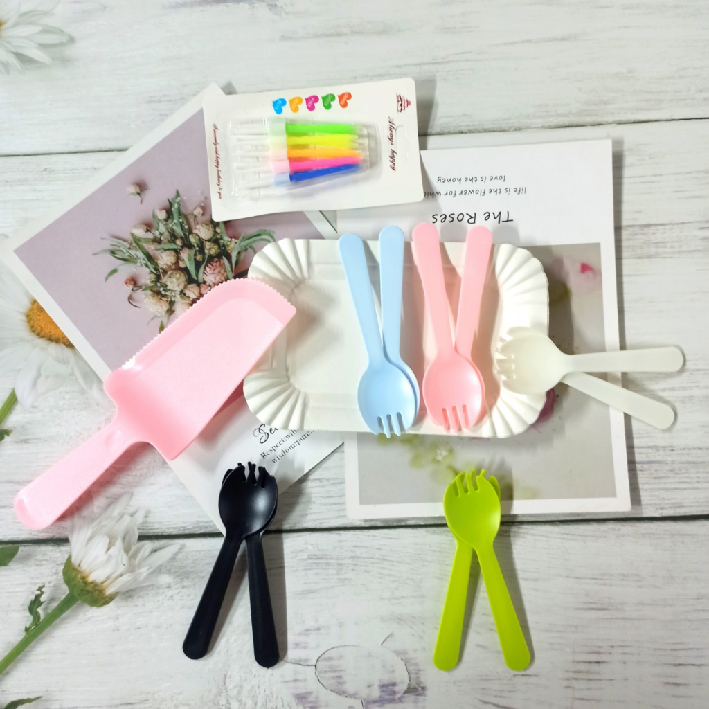 Đĩa Giấy Dùng 1 Lần - Bộ Dao Dĩa Sinh Nhật - Bộ Dao Thìa Ăn Bánh Kem Sinh Nhật Cho 10 Suất Ăn