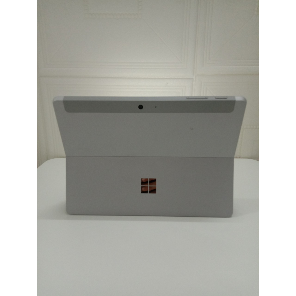 Laptop Microsoft Surface Go có phím chính hãng | BigBuy360 - bigbuy360.vn