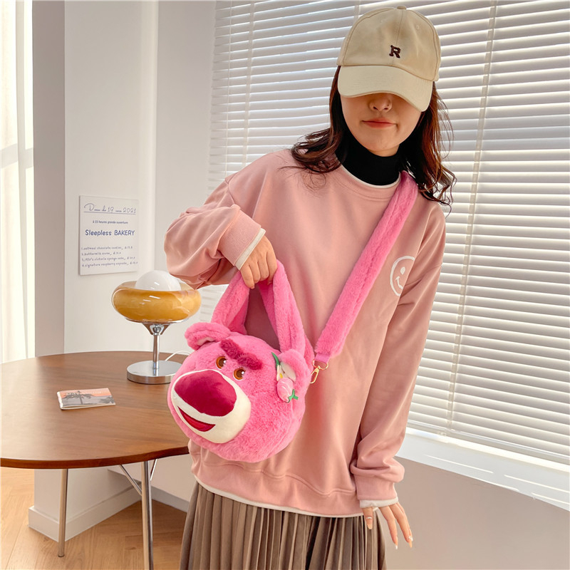 Túi Xách Đeo Vai Gấu Dâu Disney Nhồi Bông bản dây đeo Lông nhung ấm áp dễ thương cho bạn nữ\