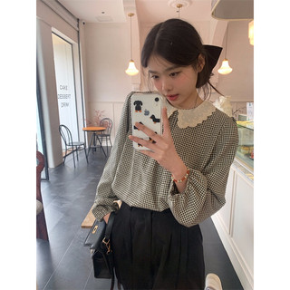 Áo sơ mi cổ ren bẻ hàn