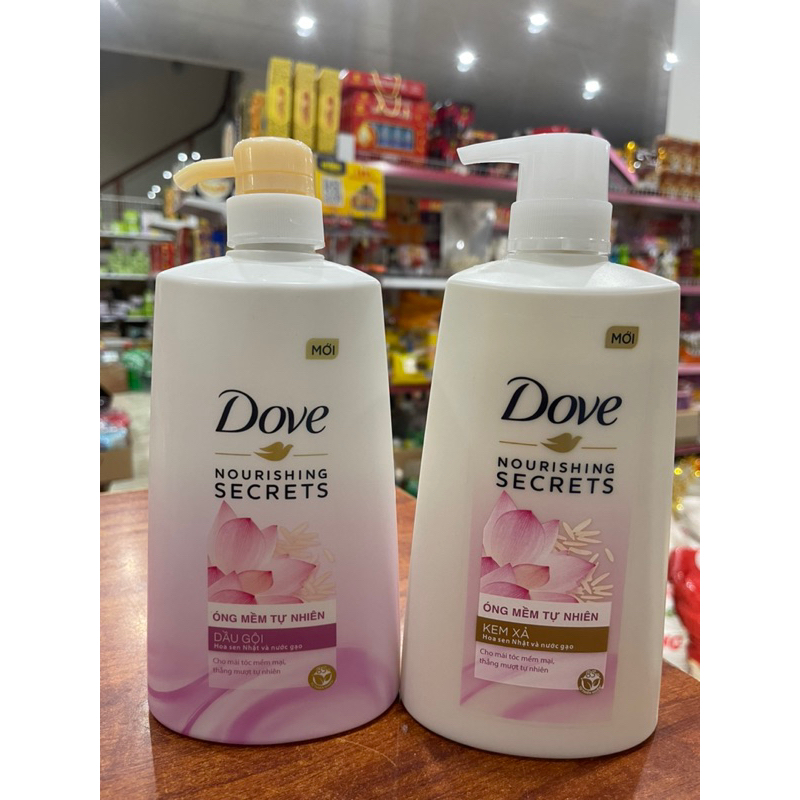 Dầu gội / xả Dove hoa sen Nhật và nước gạo 640g