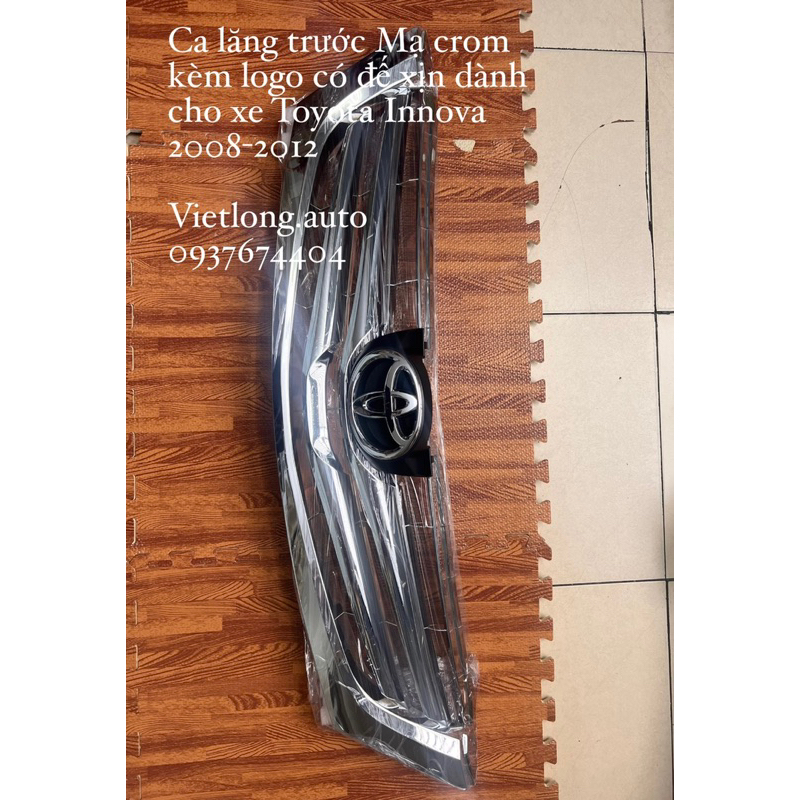 Mặt Ca Lăng trước Mạ Crom kèm logo có đế xịn dành cho xe Toyota Innova  2008-2012