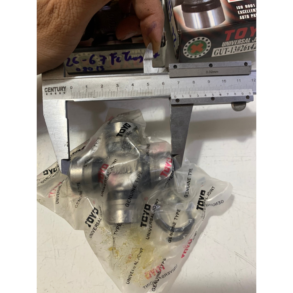 Vòng Bi Chữ Thập, Bắt Trục Các Đăng Xe TOYOTA ZACE.... Kích thước 26x67 Phe Trong 43mm