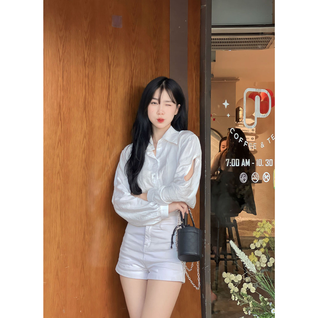 Áo sơ mi croptop QQ.CORN