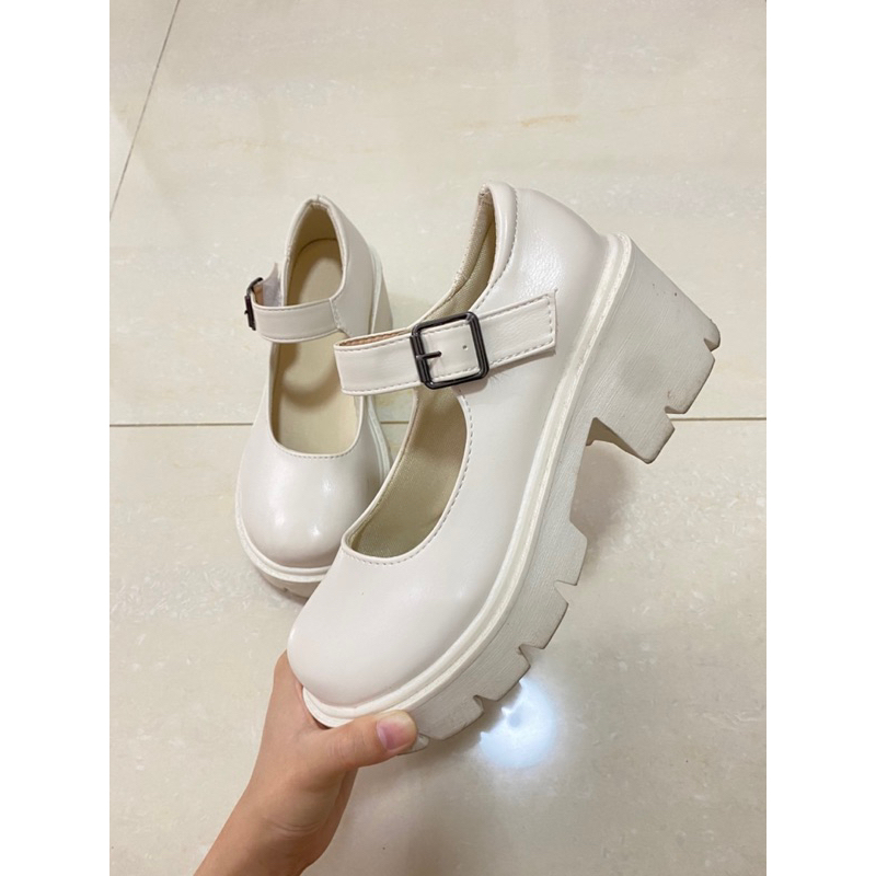 Pass/Thanh lý giày cao gót mũi tròn size 35 (36 vẫn mang vừa)