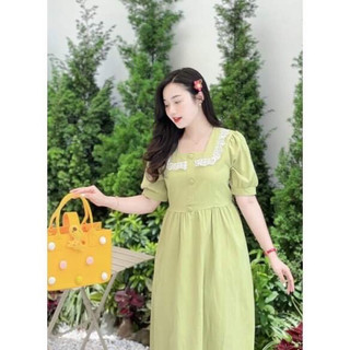 Váy bầu đầm bầu cổ vuông viền ren trắng váy mầu xanh cốm
