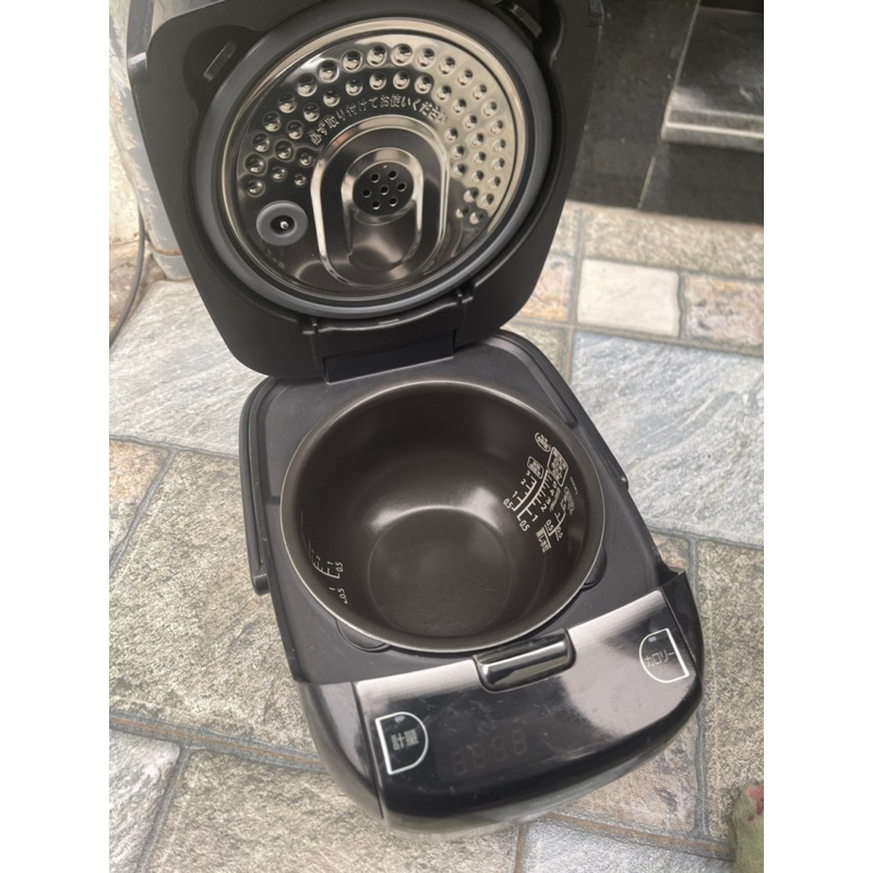 Nồi cơm Nhật Irisoyama 1L 2021