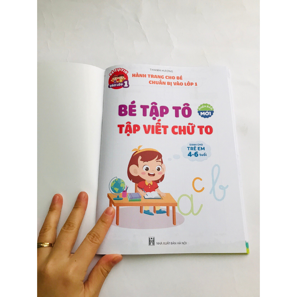 Bé tập tô chữ to_ đồ dùng học sinh giá rẻ
