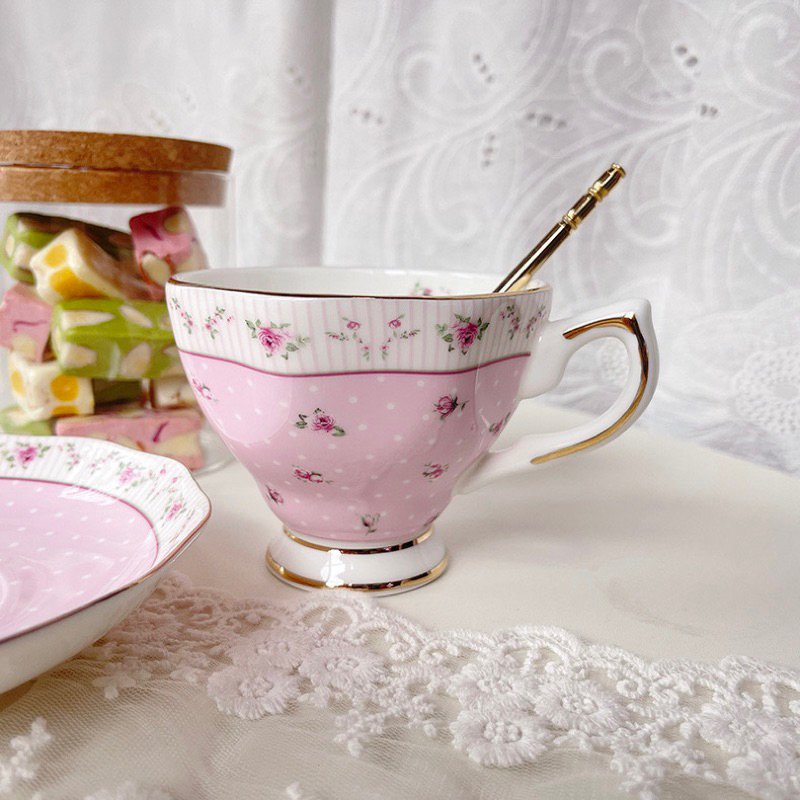 Set tách trà gốm đoá hồng pastel viền vàng kim