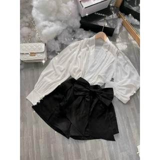 Set áo sơ mi cổ xẻ kèm chân váy chữ A nơ eo quyến rũ