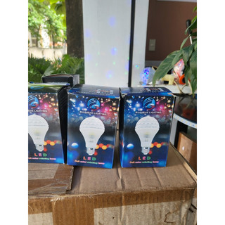 Đèn led xoay 3 màu 220v