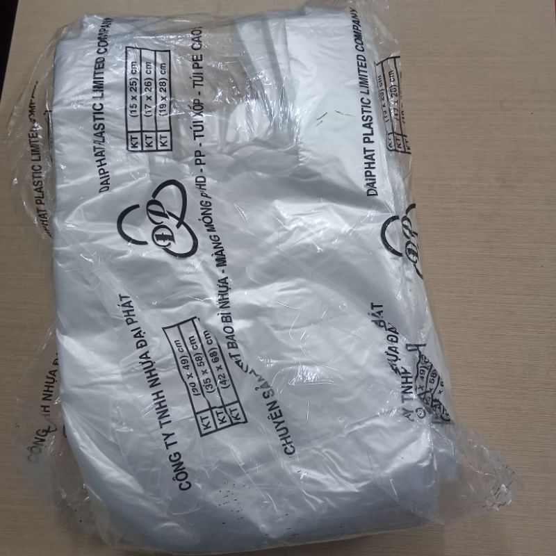 1 kg túi nilon trắng có quai dài trong, không mùi đựng 5 lạng, 7 lạng, 1 kg