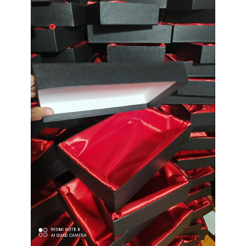 Hộp ví dài vải lụa