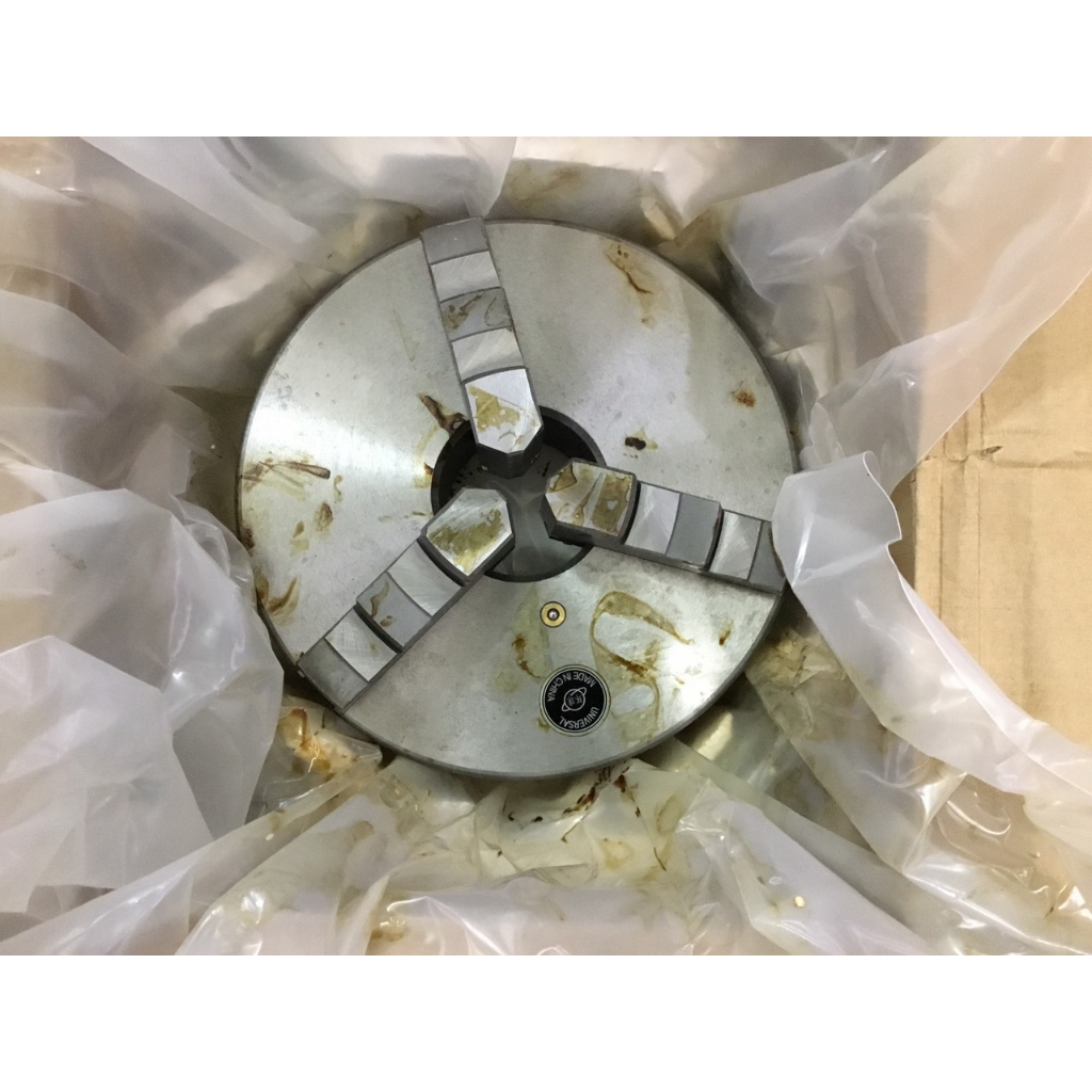 Mâm cặp 3 chấu máy tiện phi 130mm