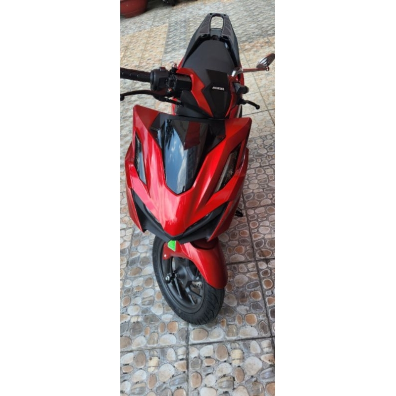 Cảng vario 160 nhôm đút nguyên khói