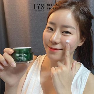 Kem dưỡng trắng xóa mờ thâm sẹo phục hồi và tái tạo da lão hóa Retual